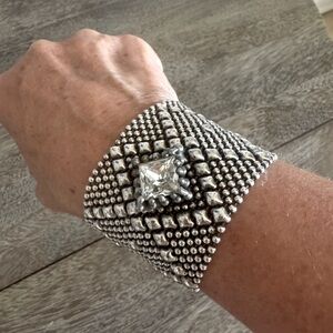 Liquid Metal Bracelet with Large Solitaire Stone